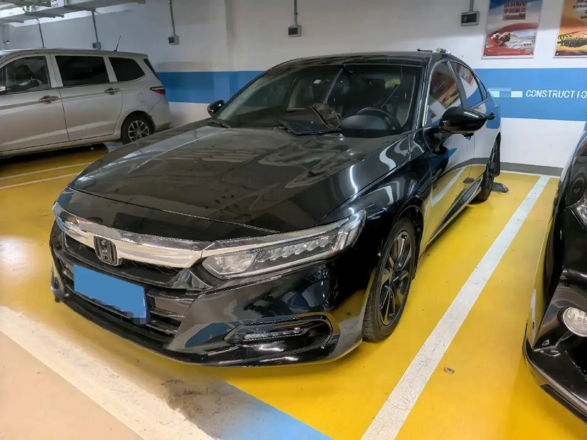 2018 Honda Accord 1.5T 194HP L4 CVT