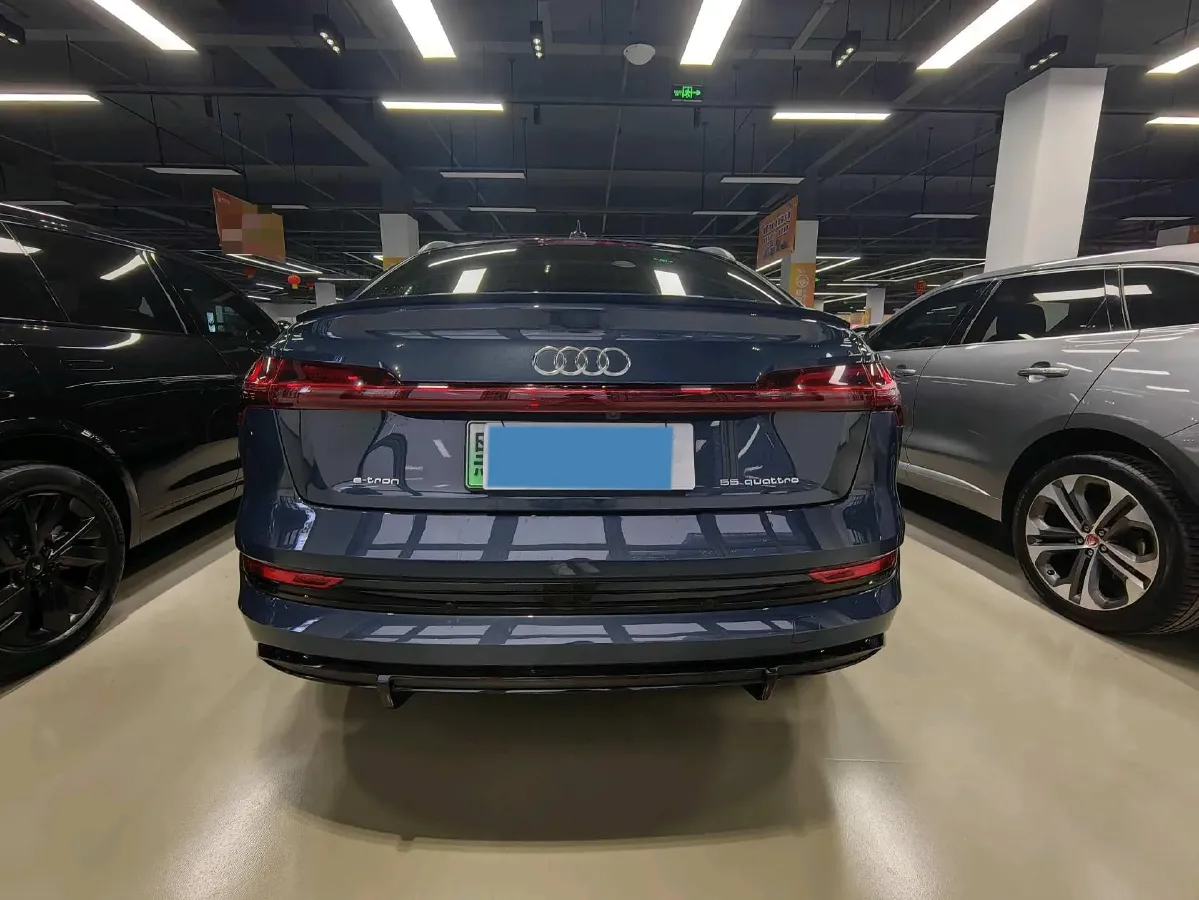 2021 Audi e-tron 2AT BEV 95KWH,autocango,china used car exporter,china ev exporter,chinese used car exporter,chinese used ev exporter