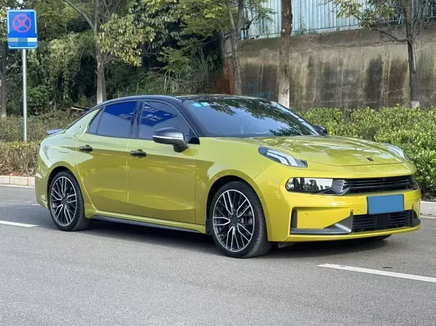 2020 LYNK&CO 03 thumbnail 3