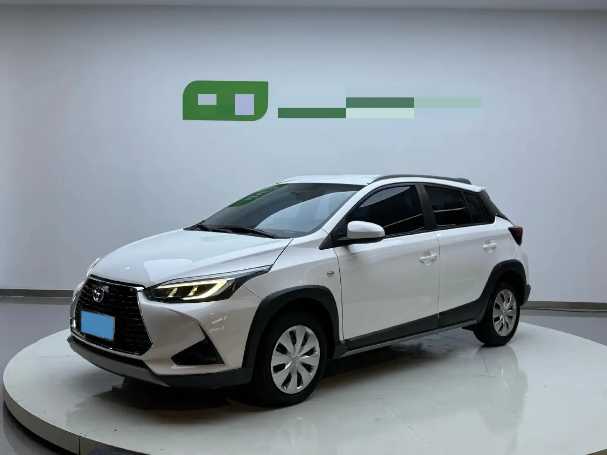 2019 Toyota Yaris L 1.5L 110HP L4 CVT