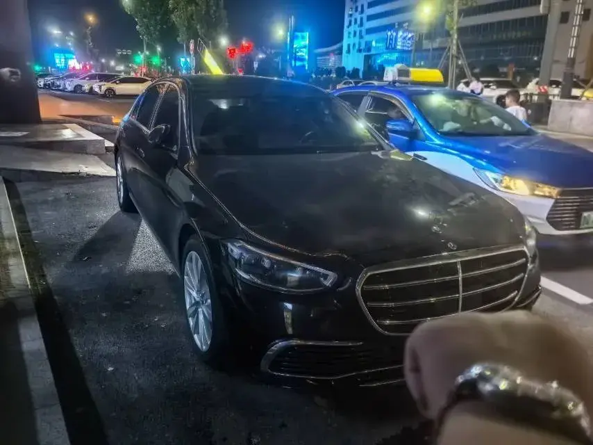 2022 MERCEDES-BENZ S thumbnail 2