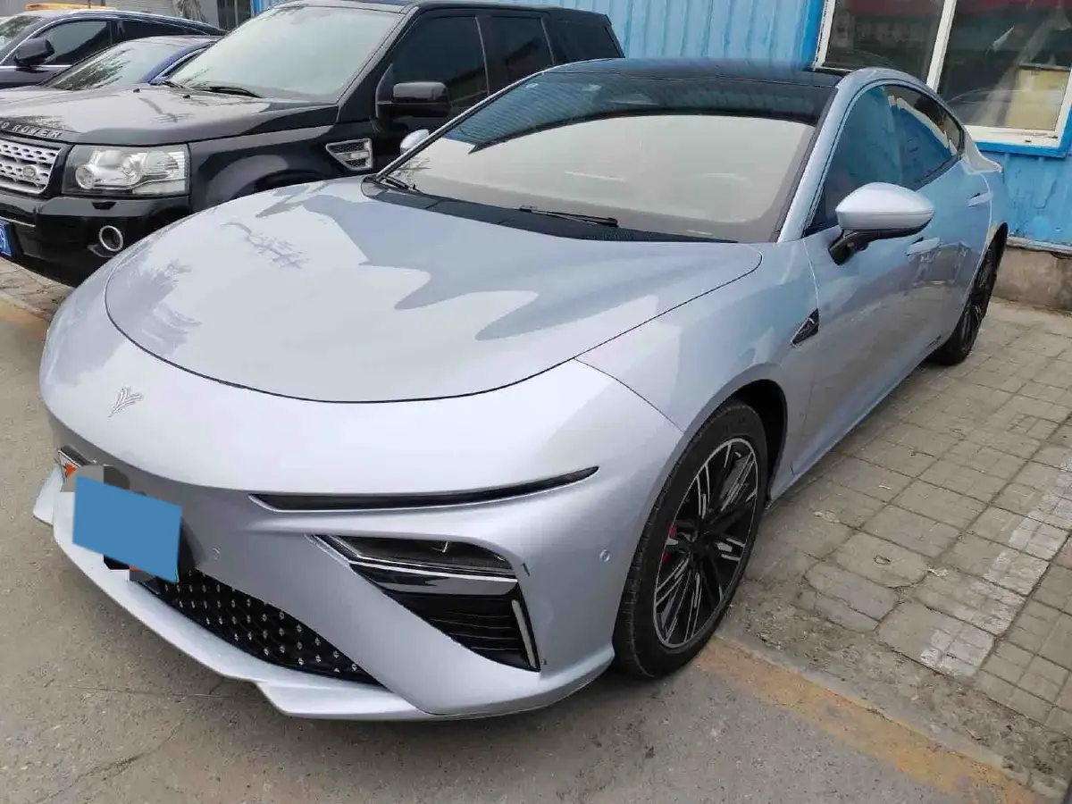 2022 Neta S Range Extended 231HP REEV 43.51KWH