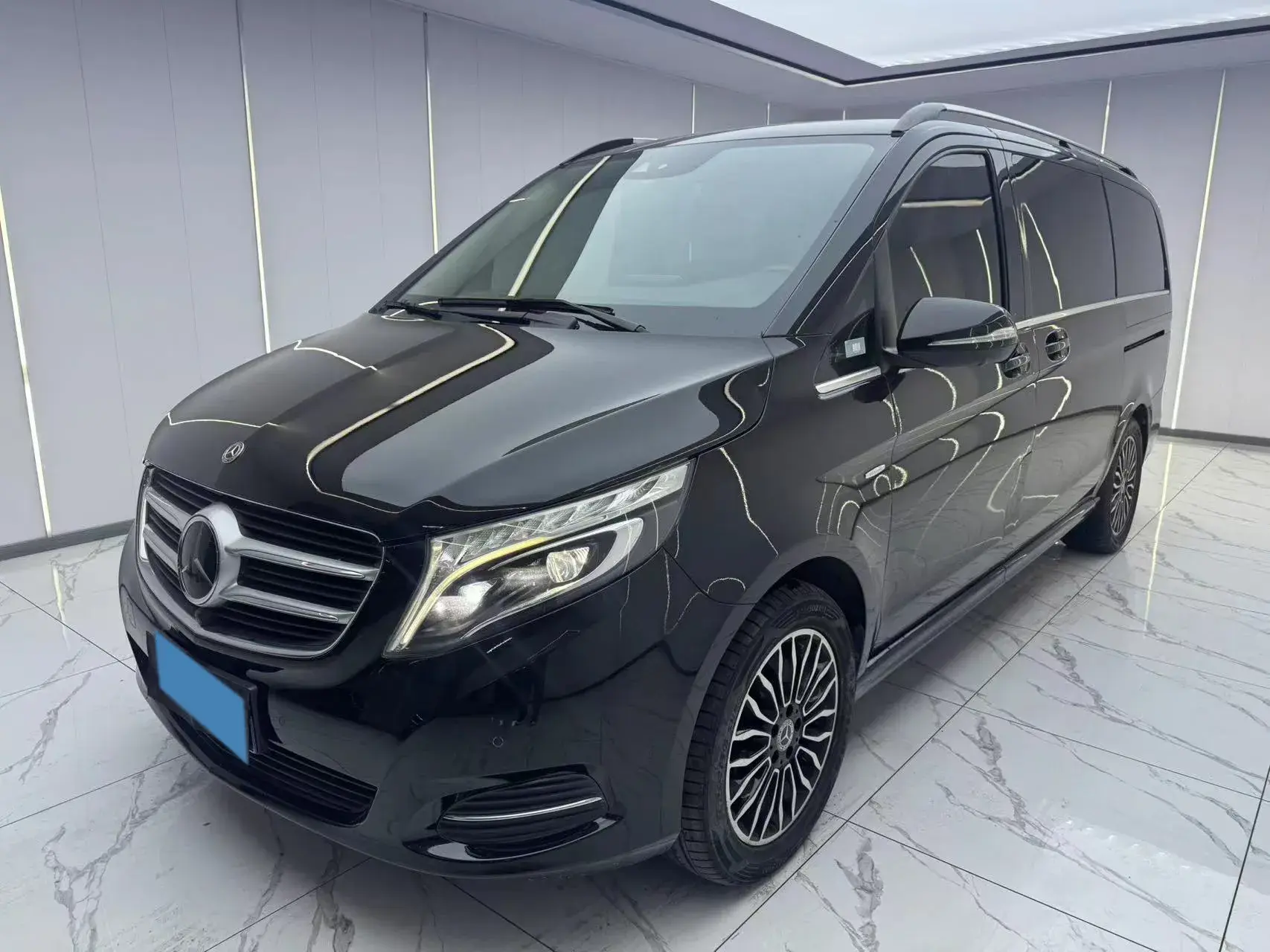 2018 MERCEDES-BENZ V view 1