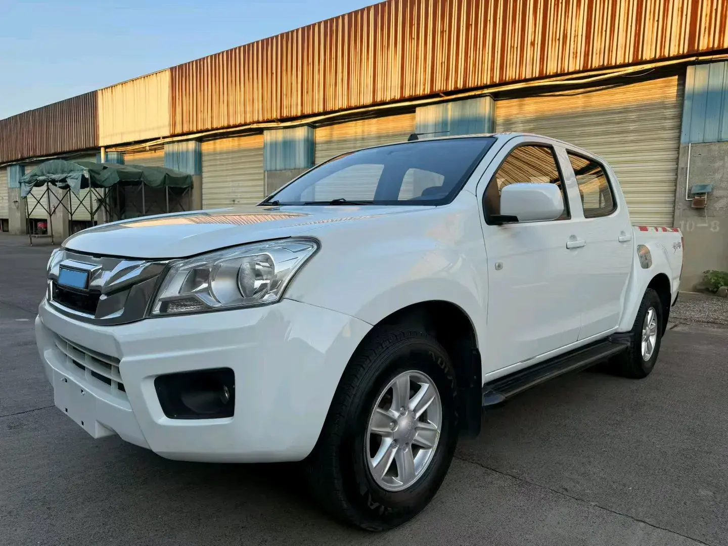 2018 ISUZU JIM view 1