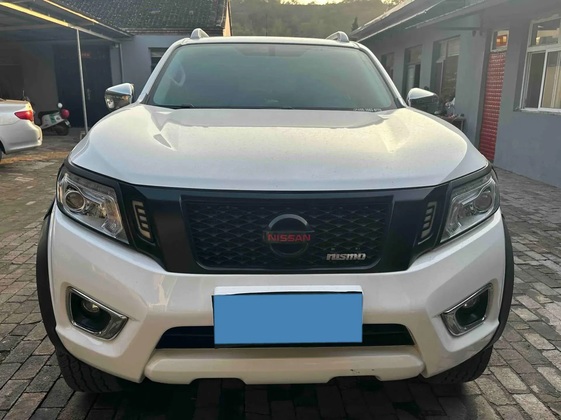 2023 NISSAN NAVARA thumbnail 2