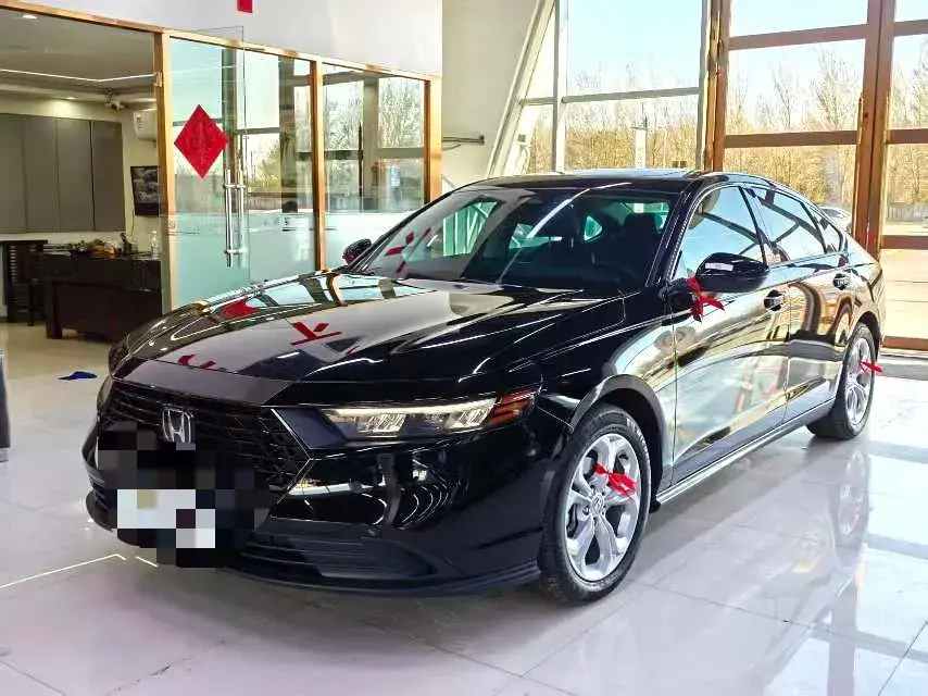2023 Honda Accord 1.5T 192HP L4 CVT
