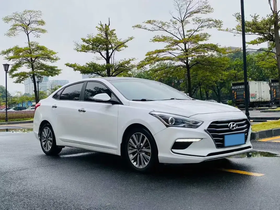 2019 HYUNDAI MISTRA thumbnail 3