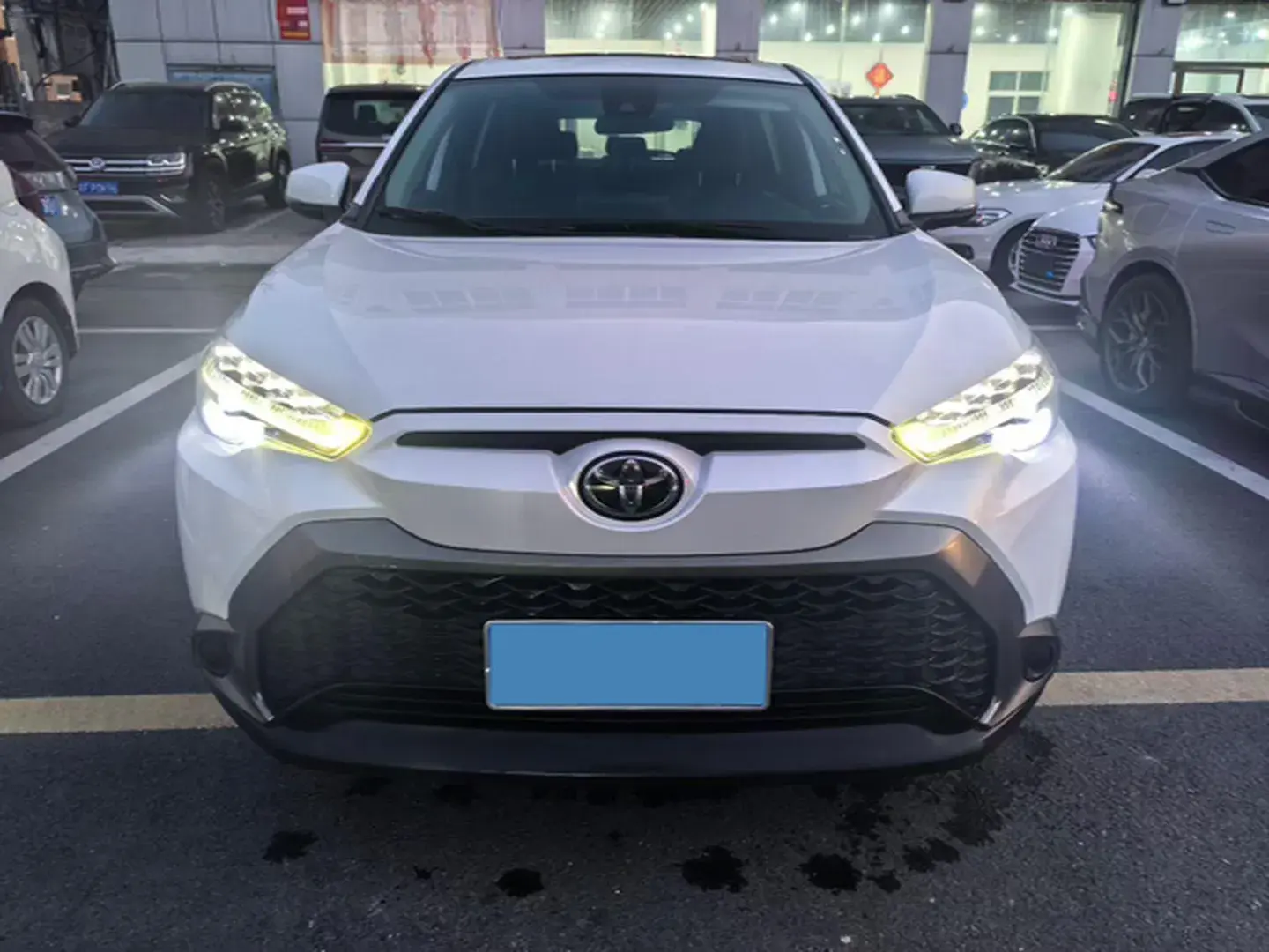 2022 TOYOTA FRONTLANDER thumbnail 2