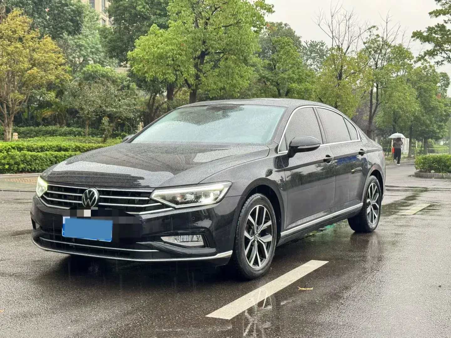 2019 VOLKSWAGEN MAGOTAN view 1