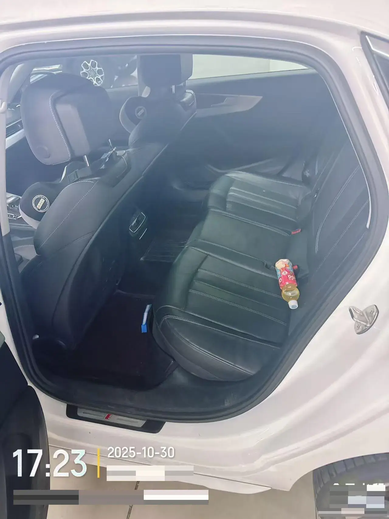 2022 AUDI A4L thumbnail 4