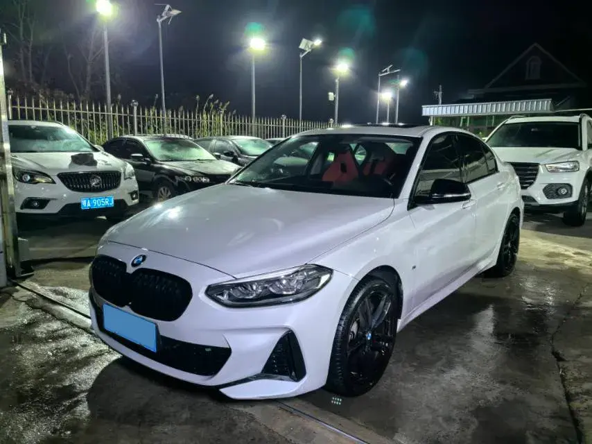 2021 BMW 1 Series 2.0T 192HP L4 7DCT