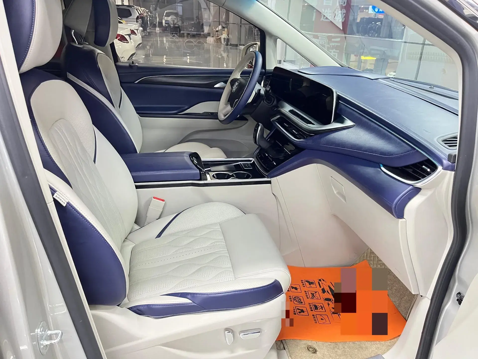 2022 BUICK GL8 thumbnail 4