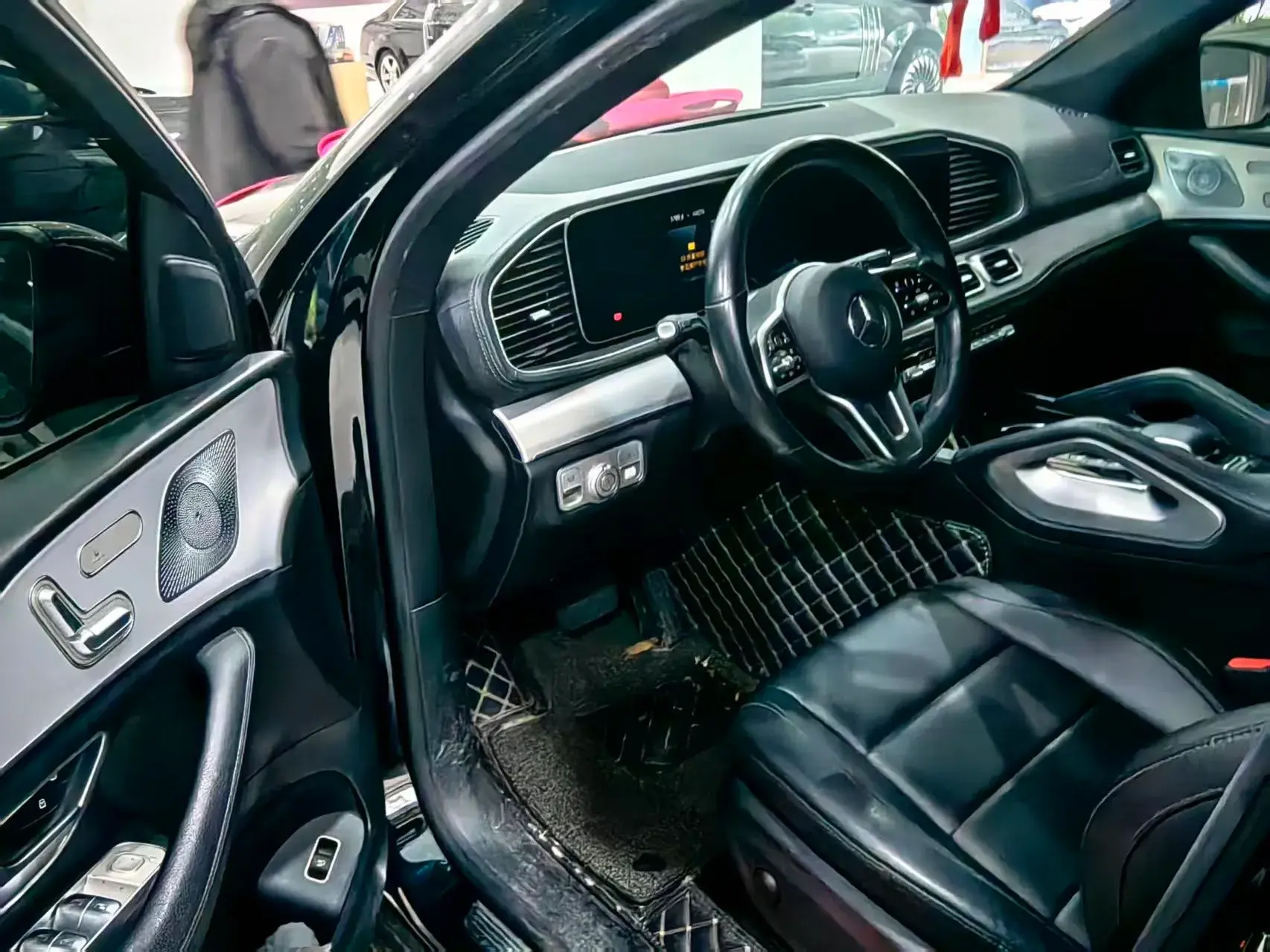 2020 MERCEDES-BENZ GLE thumbnail 3