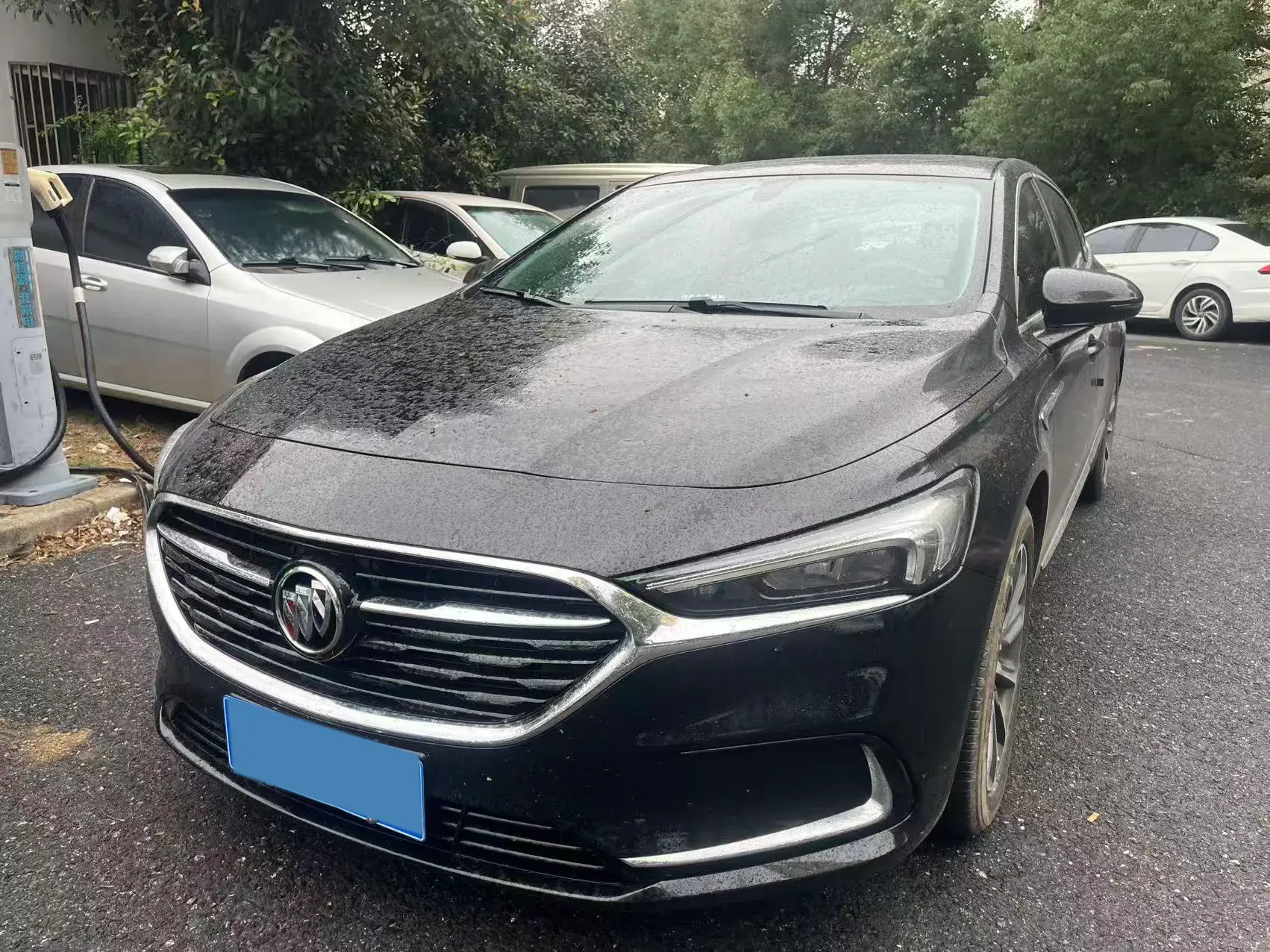 2020 BUICK LARCOSSE view 1