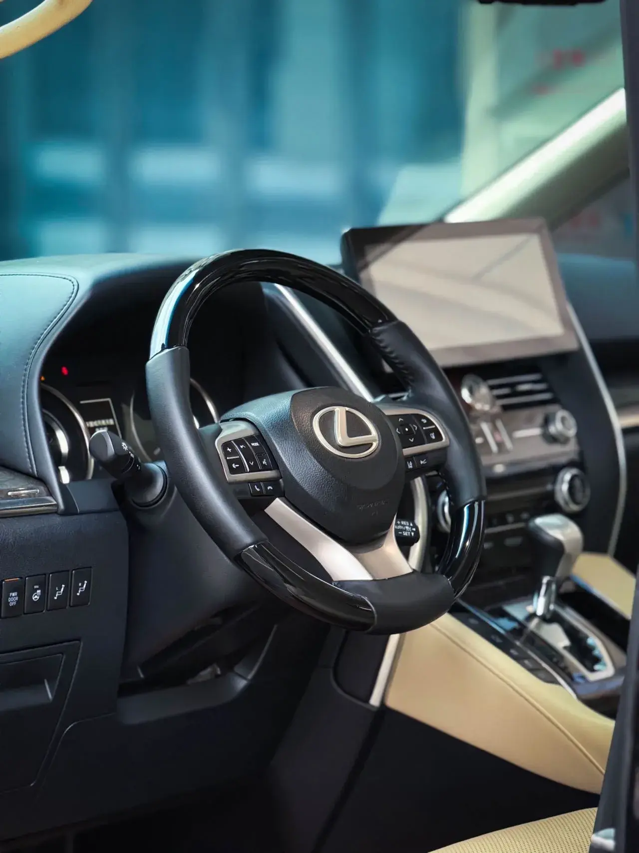 2019 TOYOTA VELLFIRE thumbnail 3