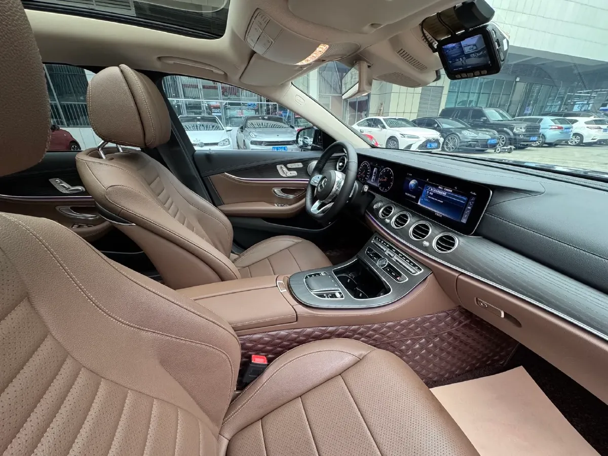 2020 Mercedes-Benz E Class 2.0T 258HP L4 9AT,autocango,china used car exporter,china ev exporter,chinese used car exporter,chinese used ev exporter