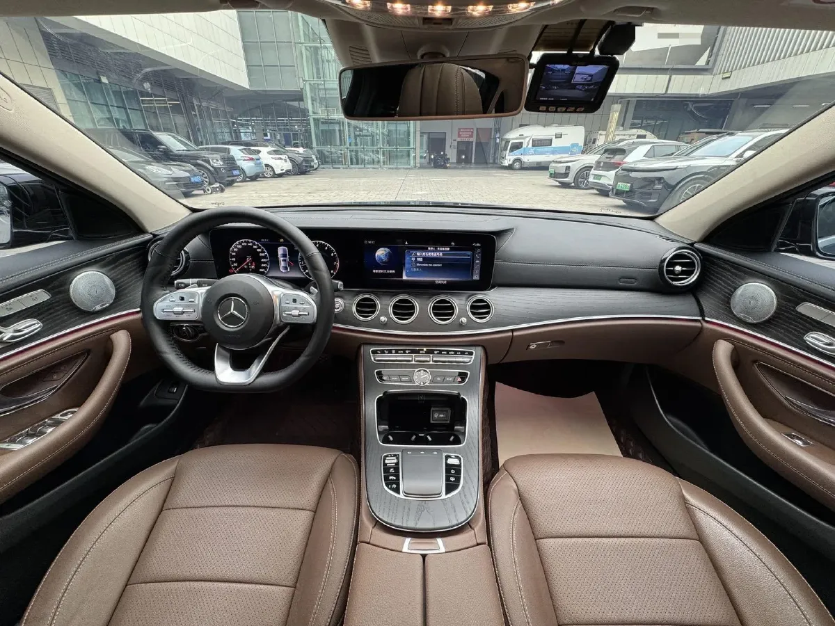 2020 Mercedes-Benz E Class 2.0T 258HP L4 9AT,autocango,china used car exporter,china ev exporter,chinese used car exporter,chinese used ev exporter