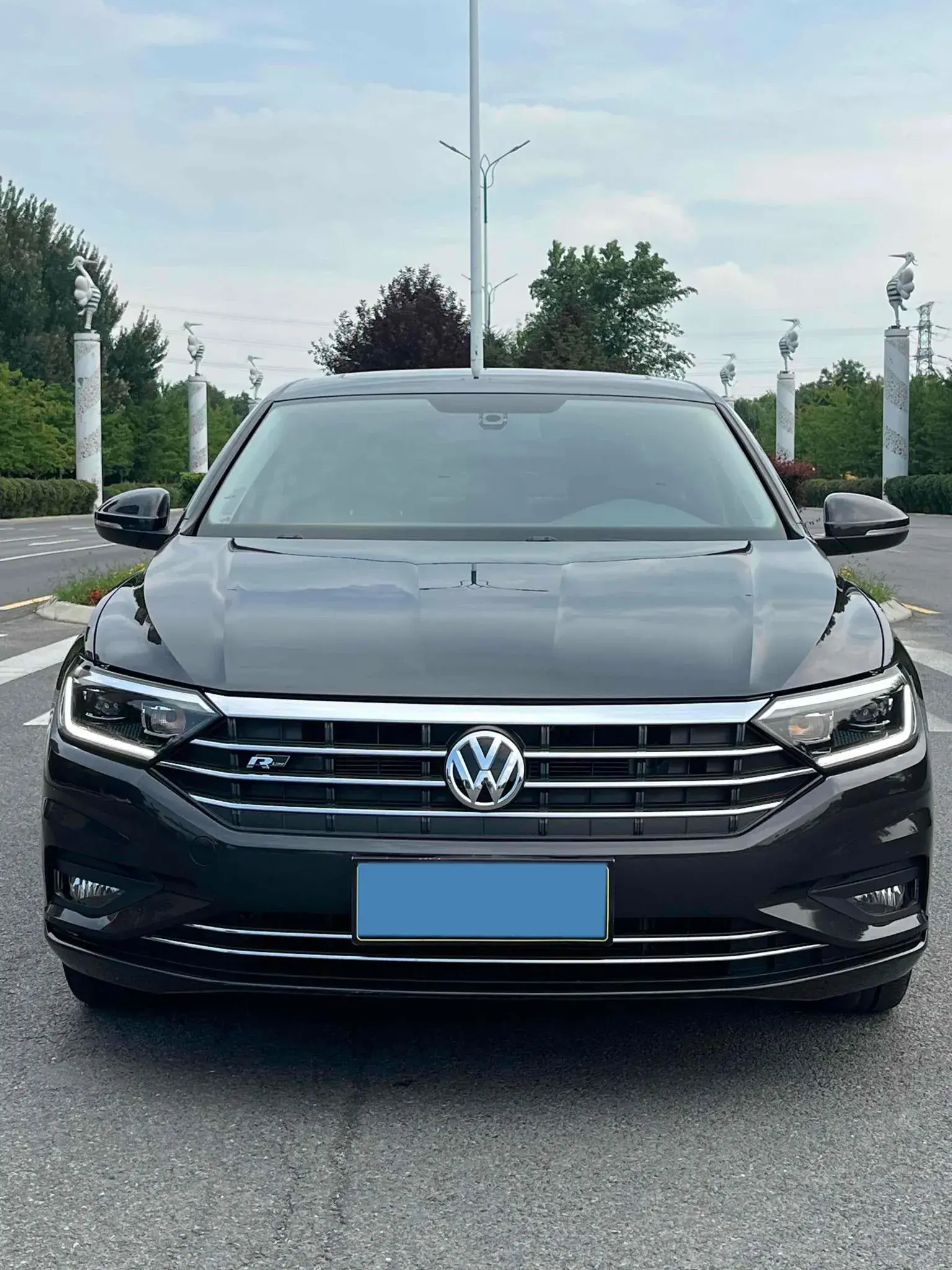 2021 VOLKSWAGEN SAGITAR thumbnail 2