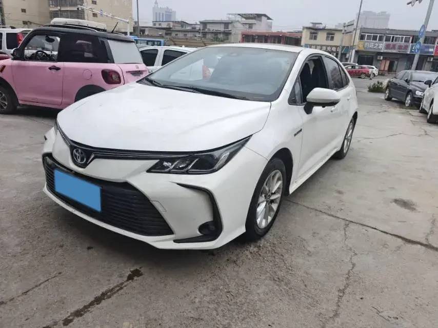 2019 Toyota Corolla 1.8L 98HP L4 E-CVT Hybrid