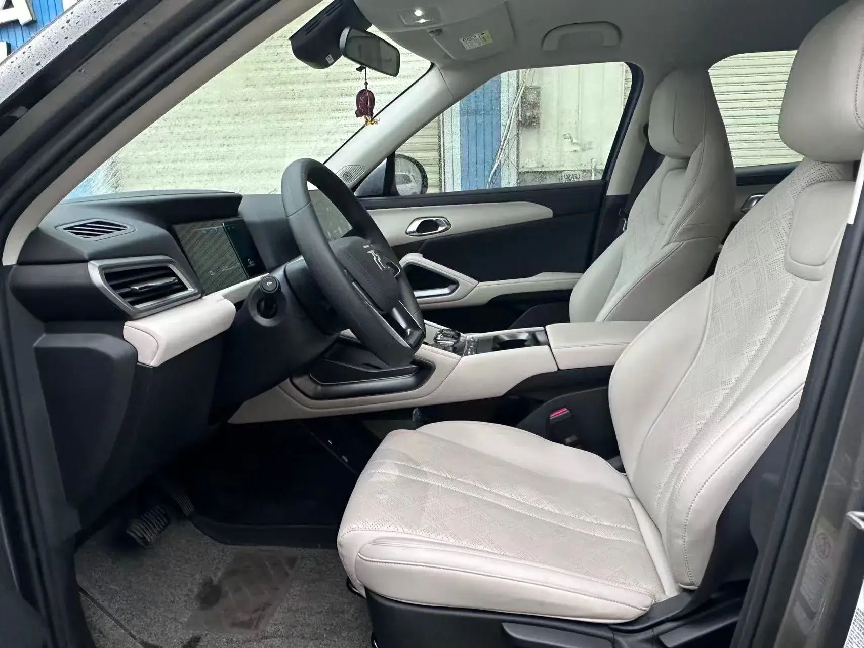 2024 BYD YUANUP thumbnail 4