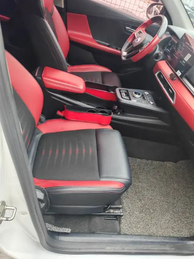 2021 BYD E3 thumbnail 3