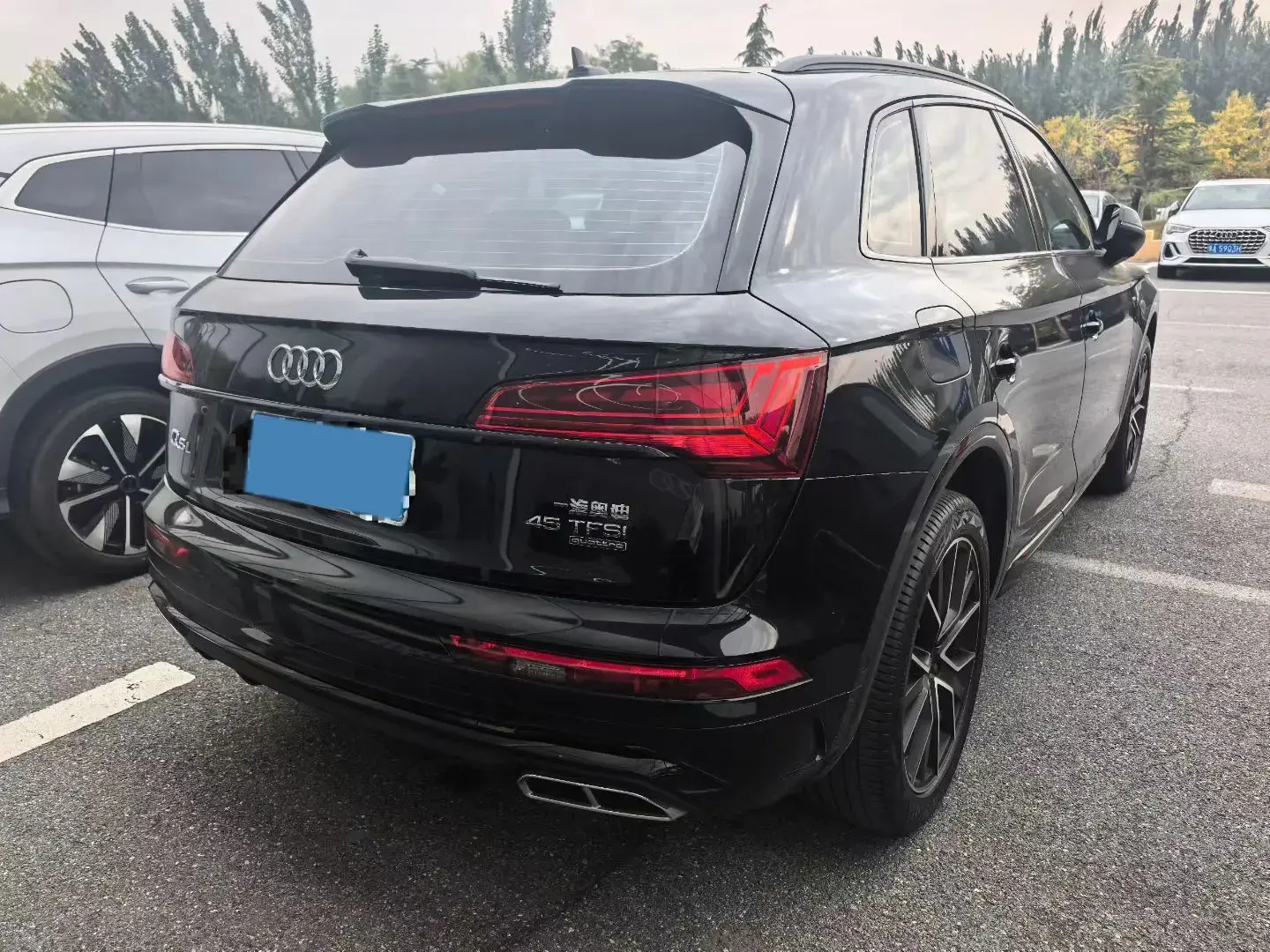 2025 AUDI Q5L thumbnail 2