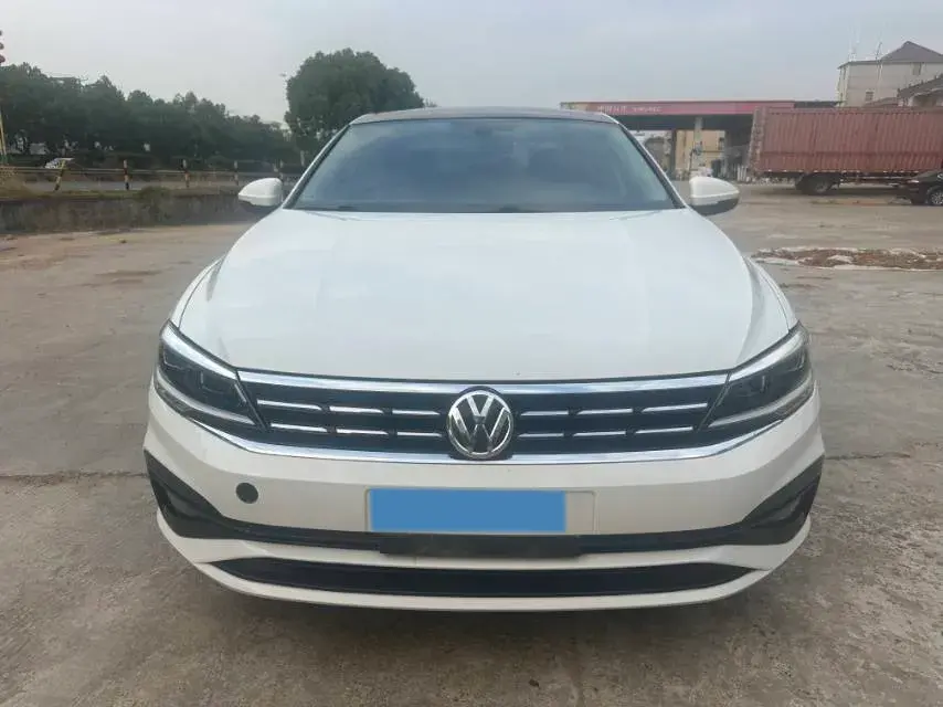 2021 VOLKSWAGEN LAMANDO thumbnail 2