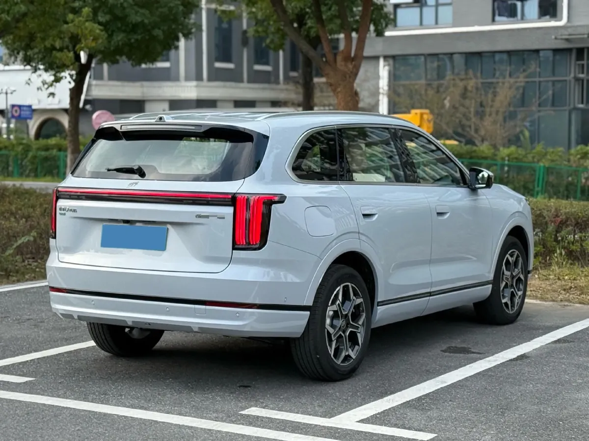 2025 Jetour ShanHai L7 PLUS 1.5T 156HP L4 1DHT PHEV,autocango,china used car exporter,china ev exporter,chinese used car exporter,chinese used ev exporter