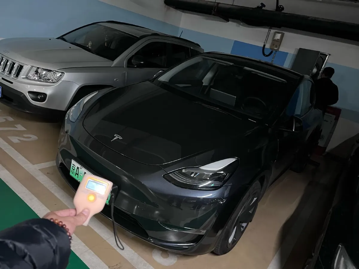 2024 Tesla Model Y BEV 78.4KWH,autocango,china used car exporter,china ev exporter,chinese used car exporter,chinese used ev exporter