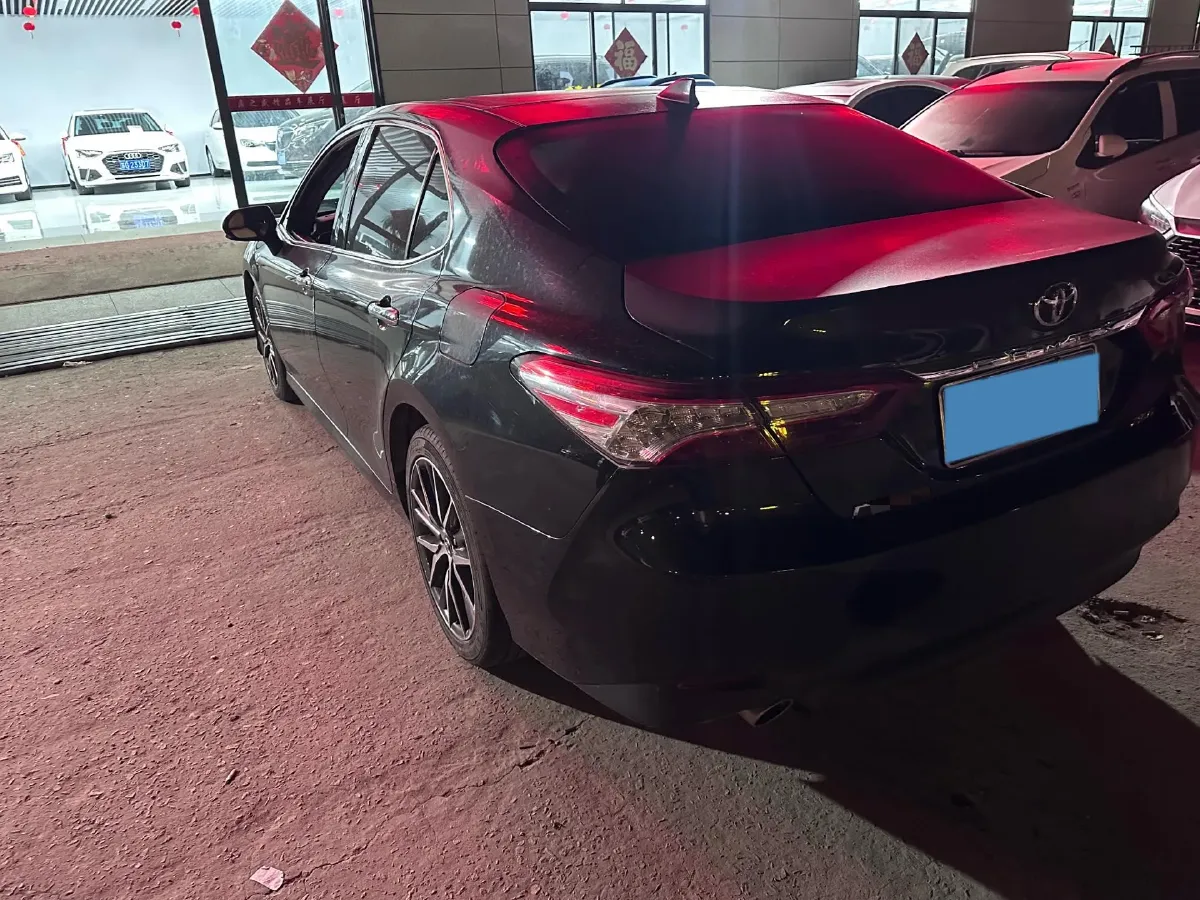 2021 Toyota Camry 2.5L 209HP L4 8AT,autocango,china used car exporter,china ev exporter,chinese used car exporter,chinese used ev exporter