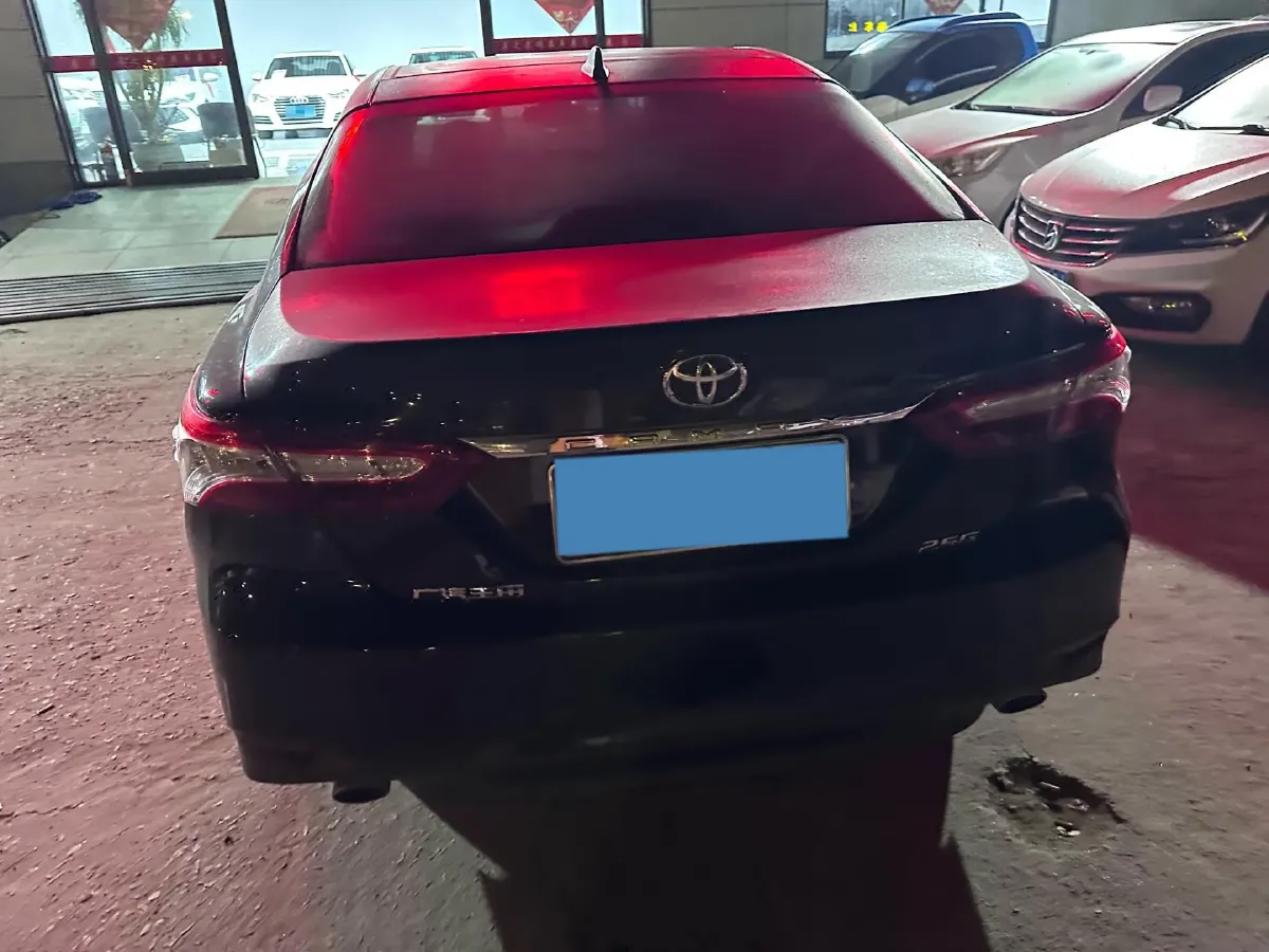 2021 Toyota Camry 2.5L 209HP L4 8AT,autocango,china used car exporter,china ev exporter,chinese used car exporter,chinese used ev exporter