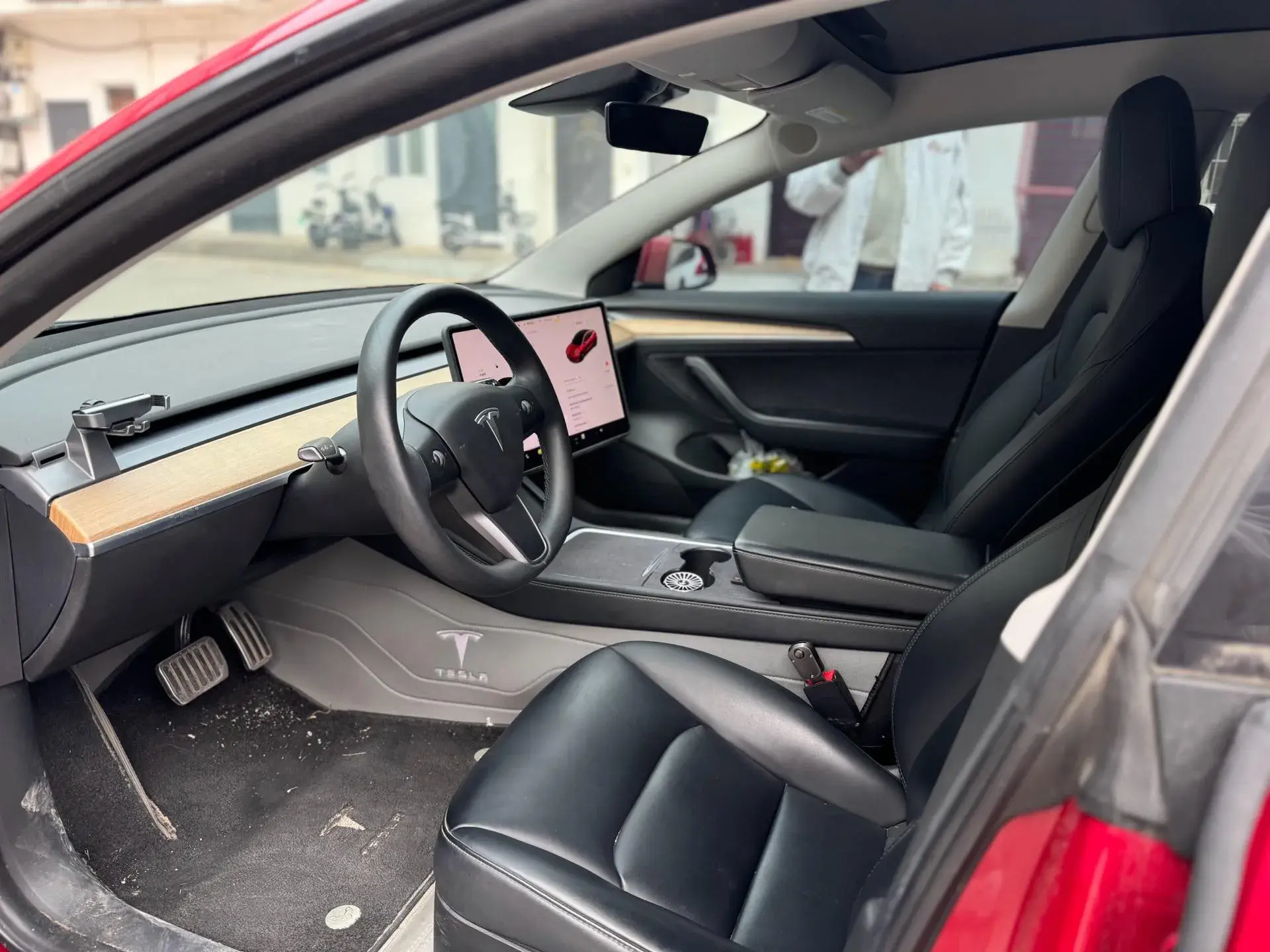 2021 TESLA MODEL thumbnail 3