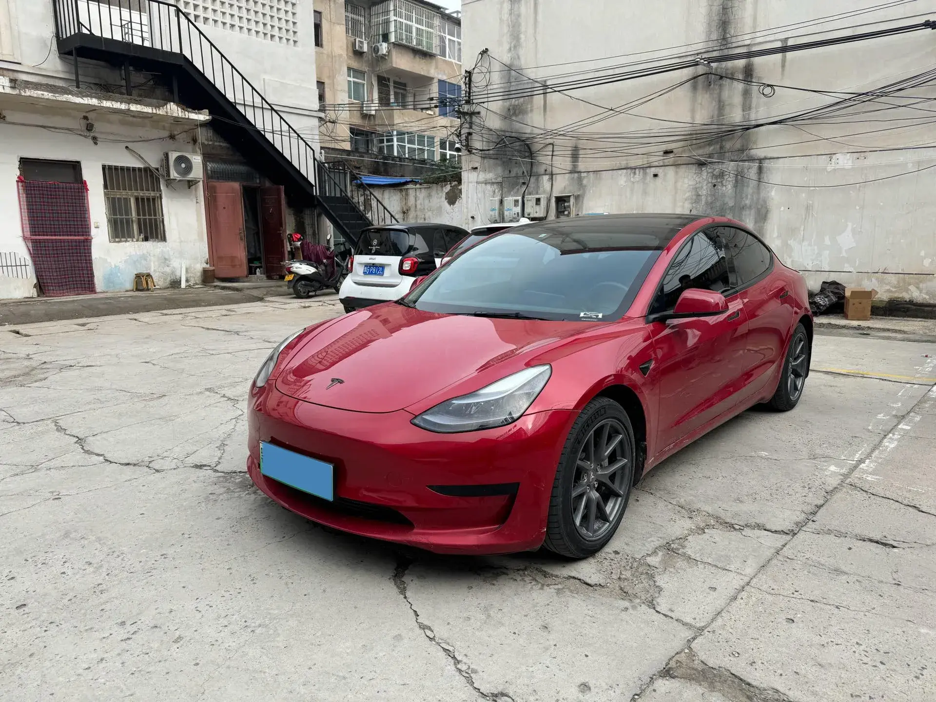 2021 TESLA MODEL view 1
