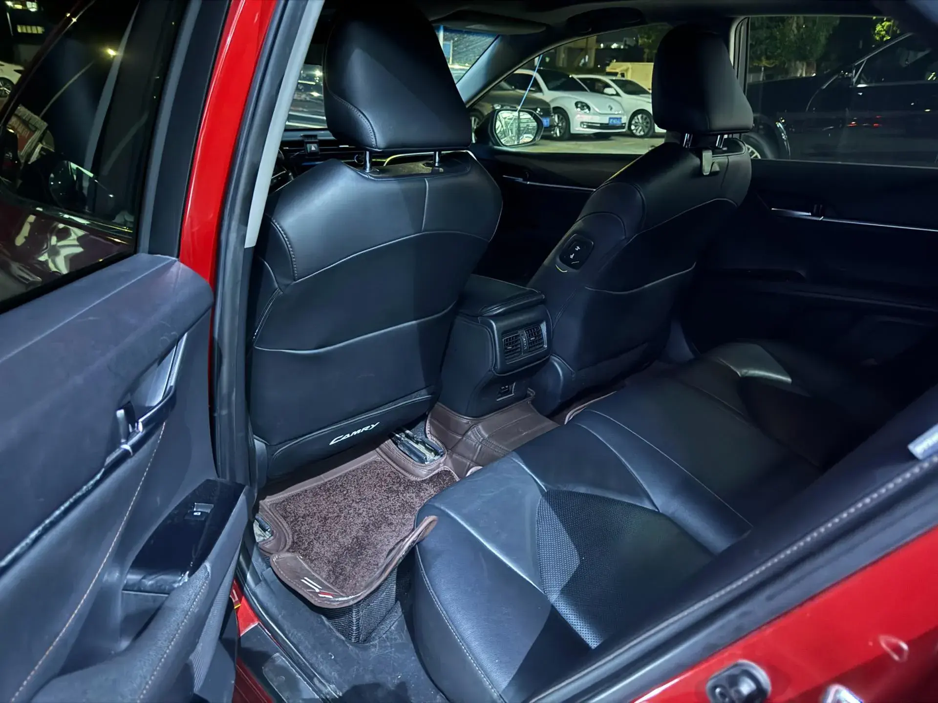 2019 TOYOTA CAMRY thumbnail 3