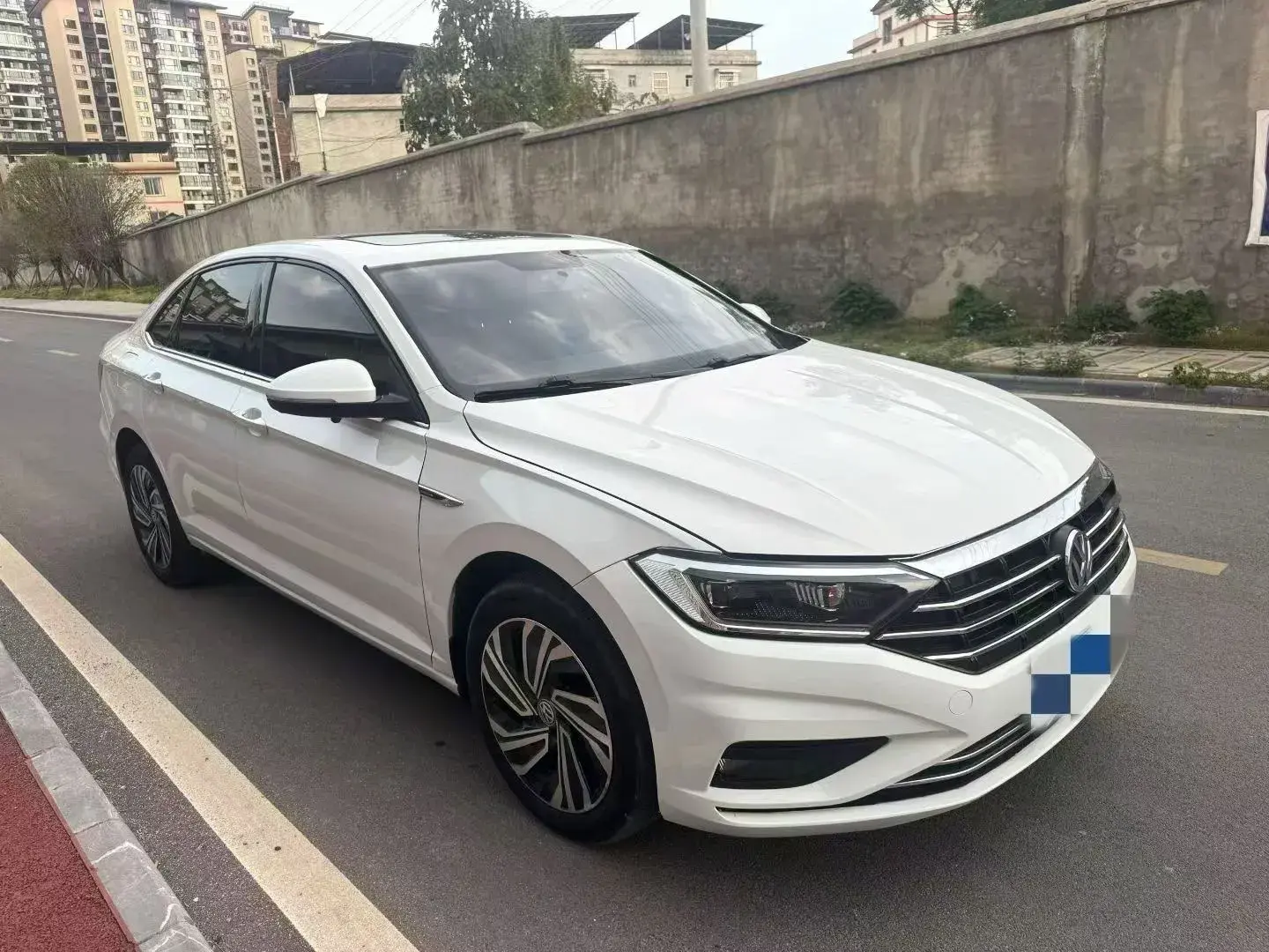 2022 VOLKSWAGEN SAGITAR thumbnail 2