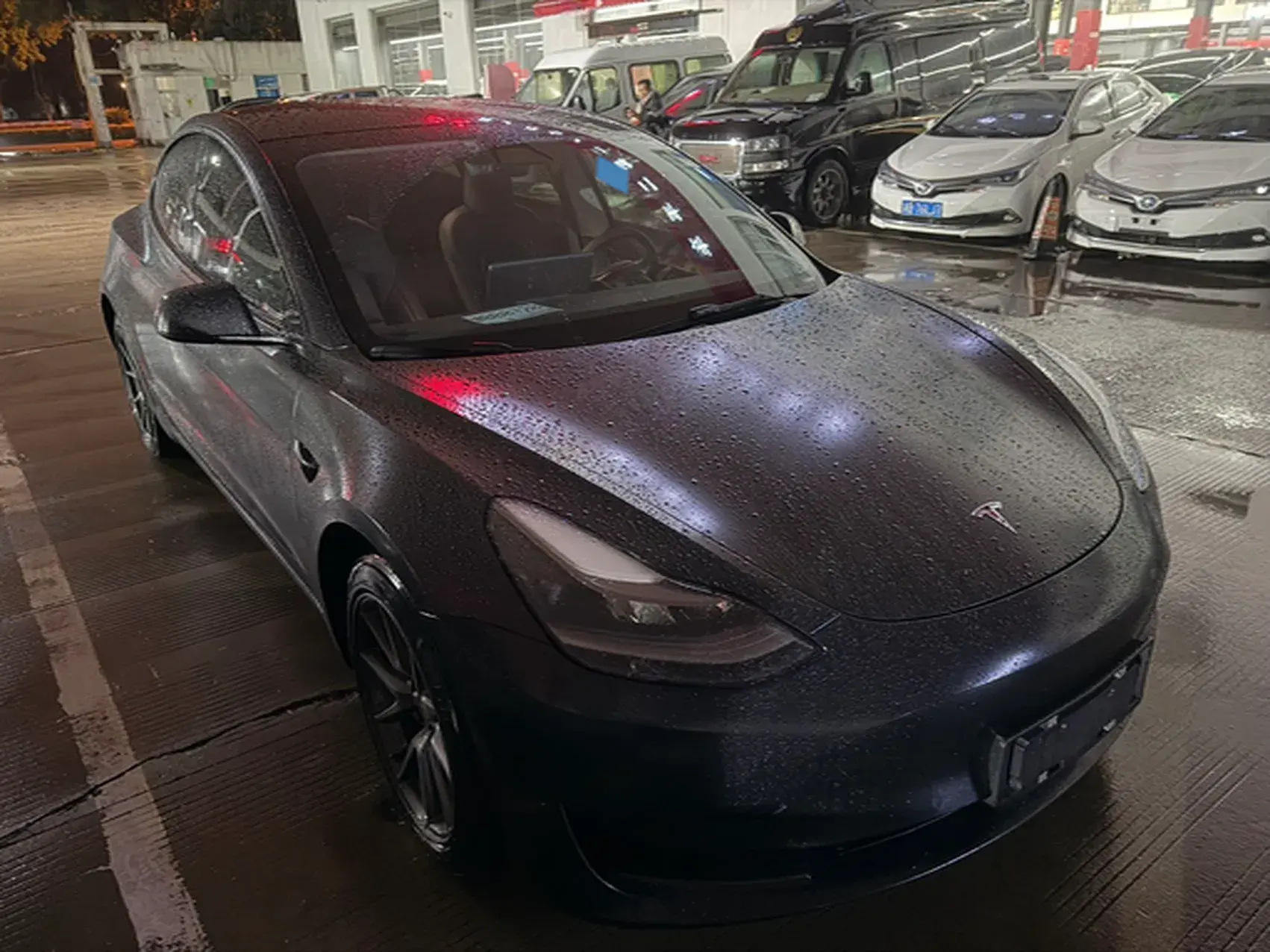 2021 TESLA MODEL thumbnail 2