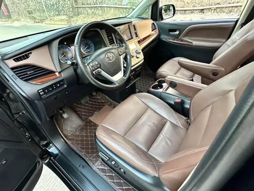 2017 FOTON SAUVANA thumbnail 4