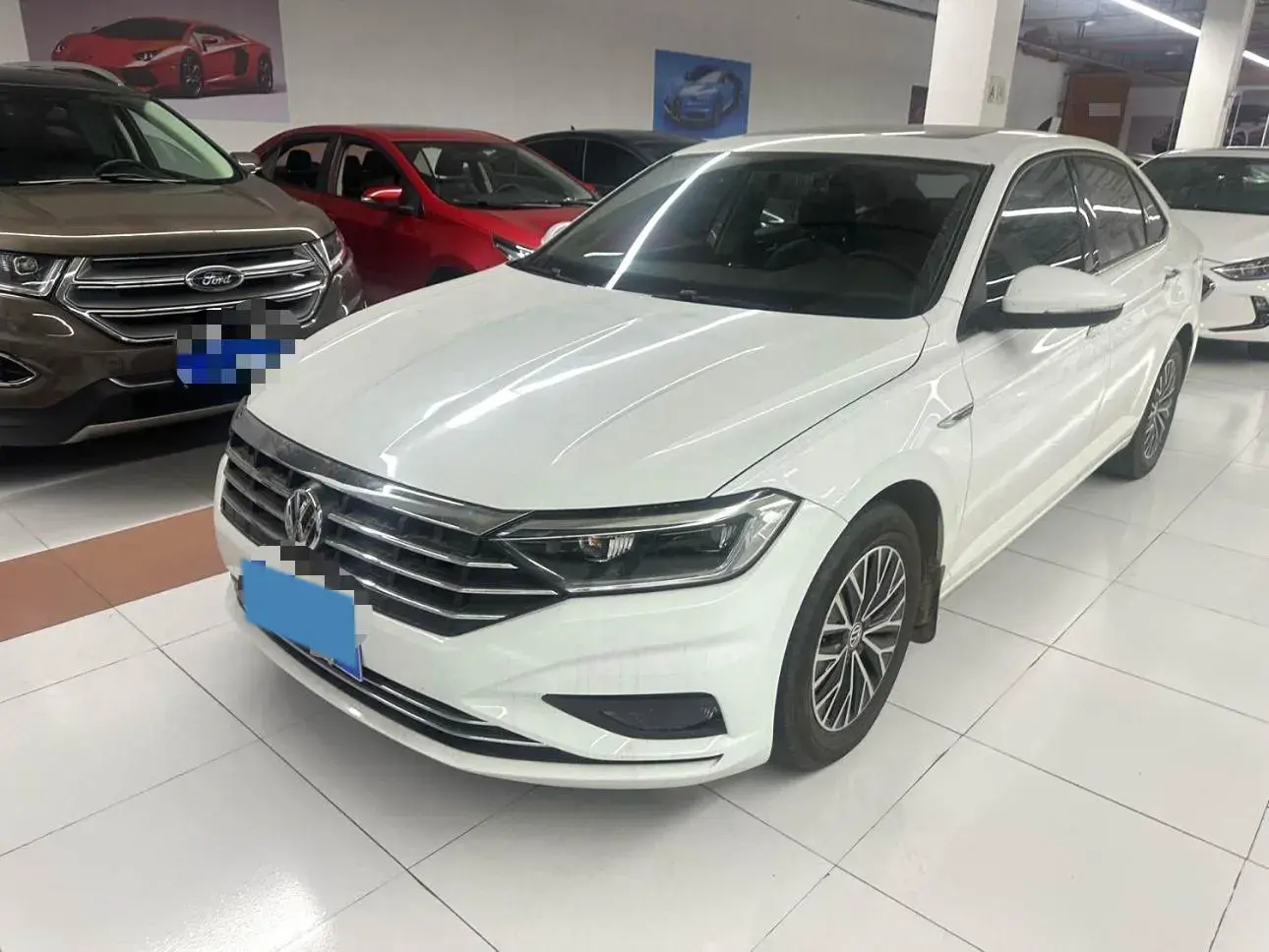 2019 VOLKSWAGEN SAGITAR view 1