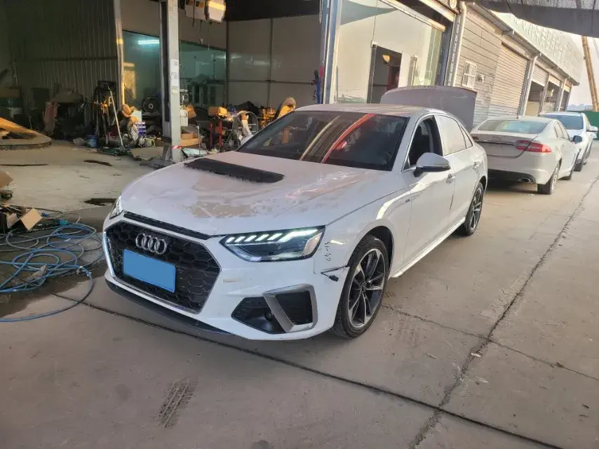 2024 Audi A4L 2.0T 190HP L4 7DCT