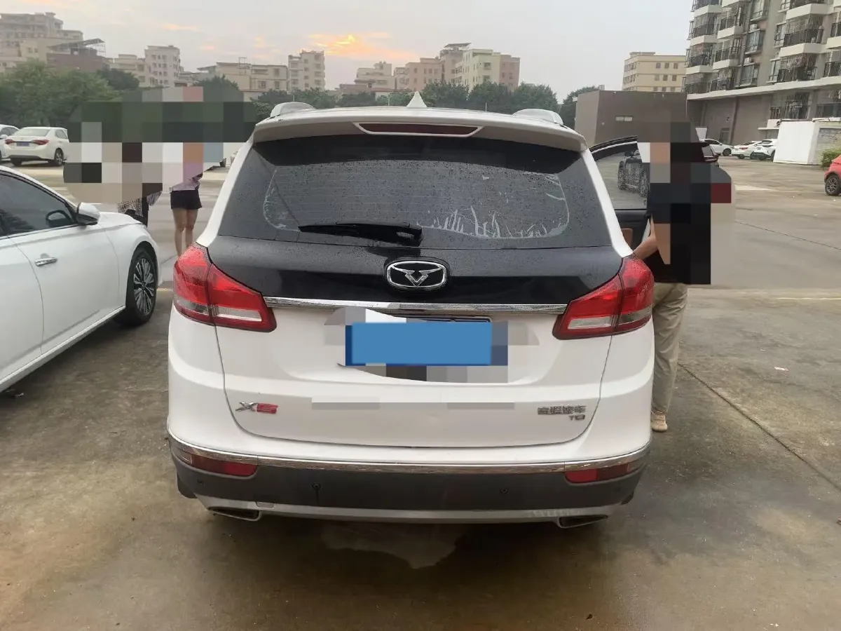 2017 Chery Tiggo 5 1.5T 152HP L4 5MT,autocango,china used car exporter,china ev exporter,chinese used car exporter,chinese used ev exporter
