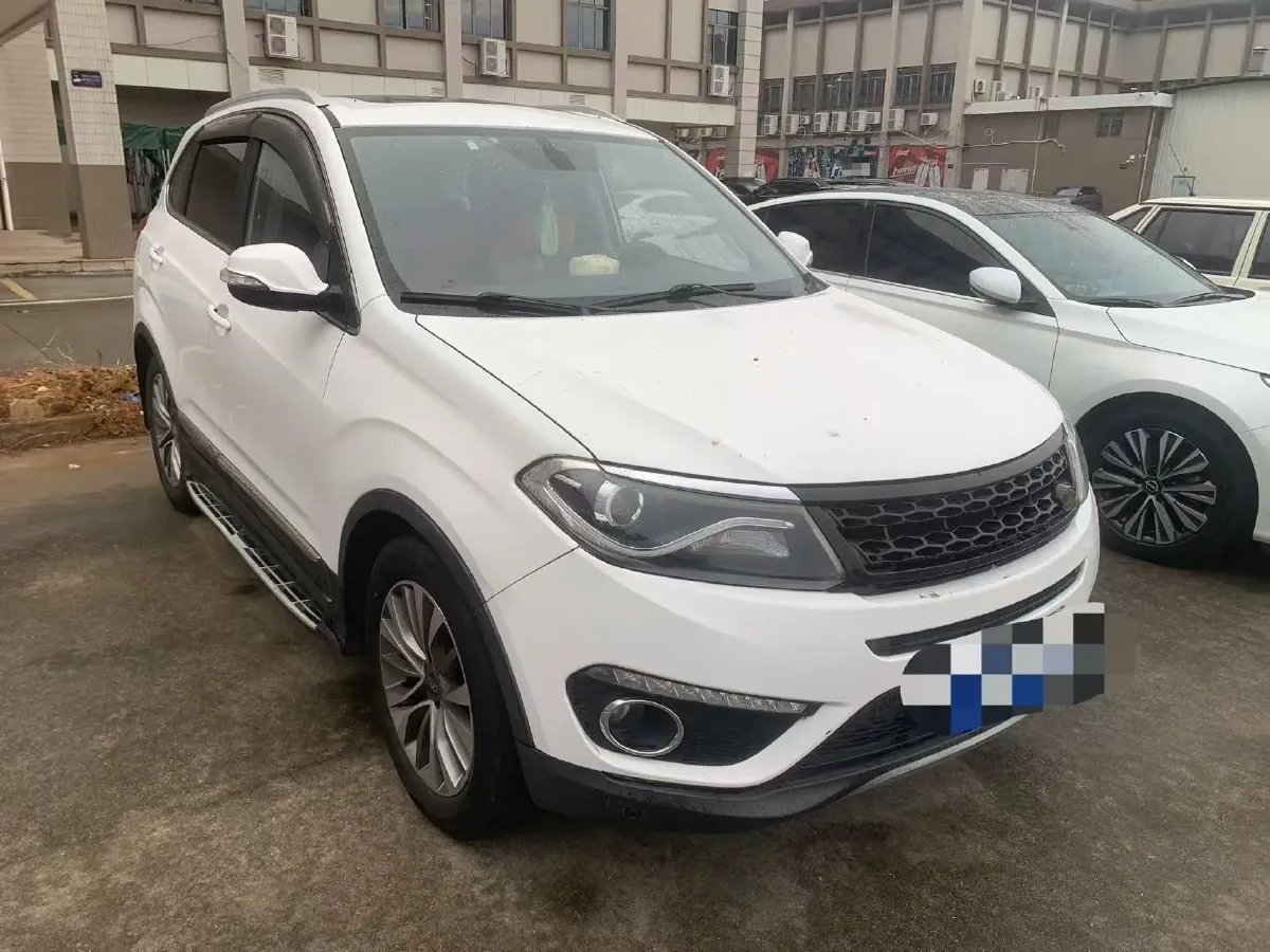 2017 Chery Tiggo 5 1.5T 152HP L4 5MT,autocango,china used car exporter,china ev exporter,chinese used car exporter,chinese used ev exporter