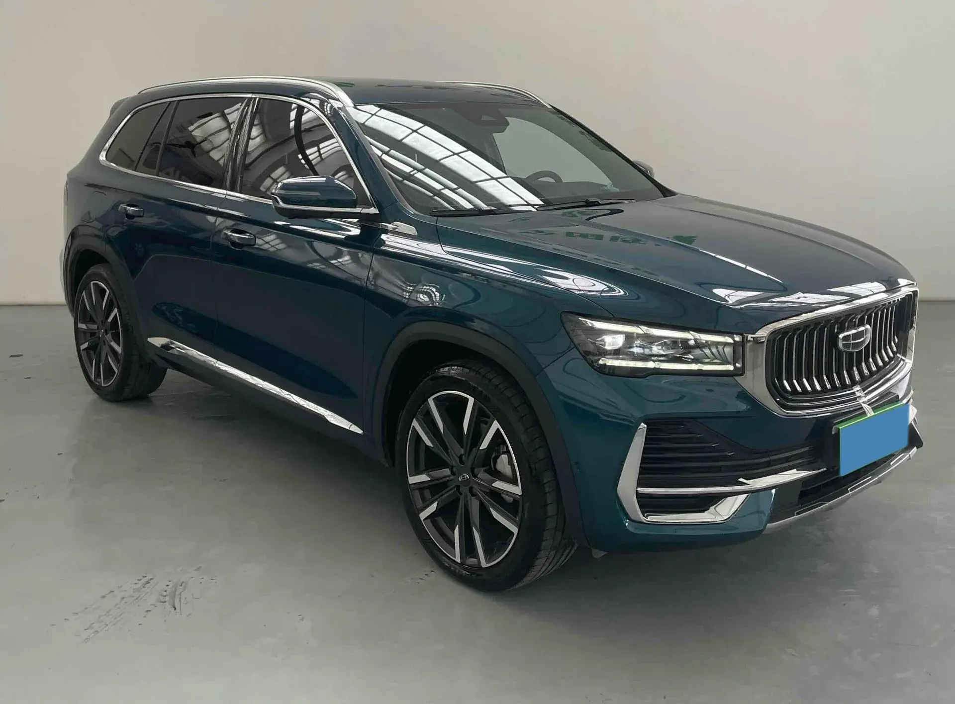 2021 GEELY MONJARO thumbnail 3