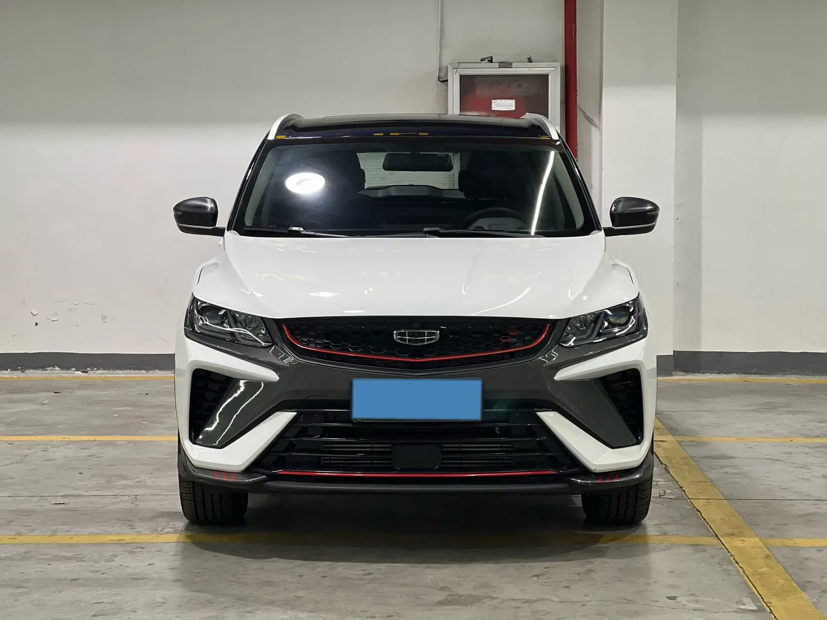 2021 GEELY COOLRAY thumbnail 2