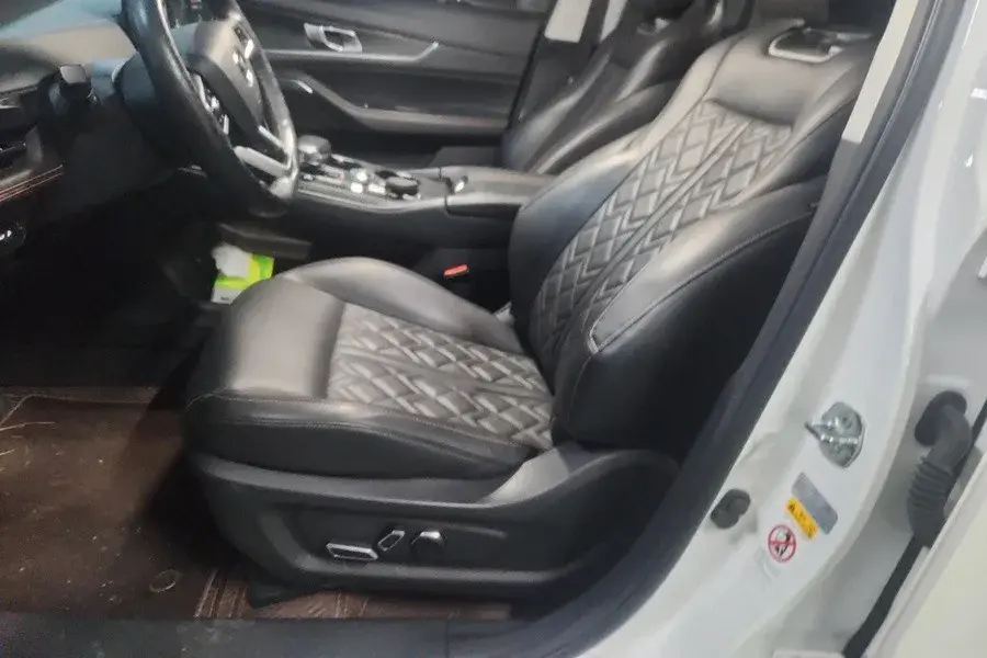 2021 CHANGAN UNI-K thumbnail 3