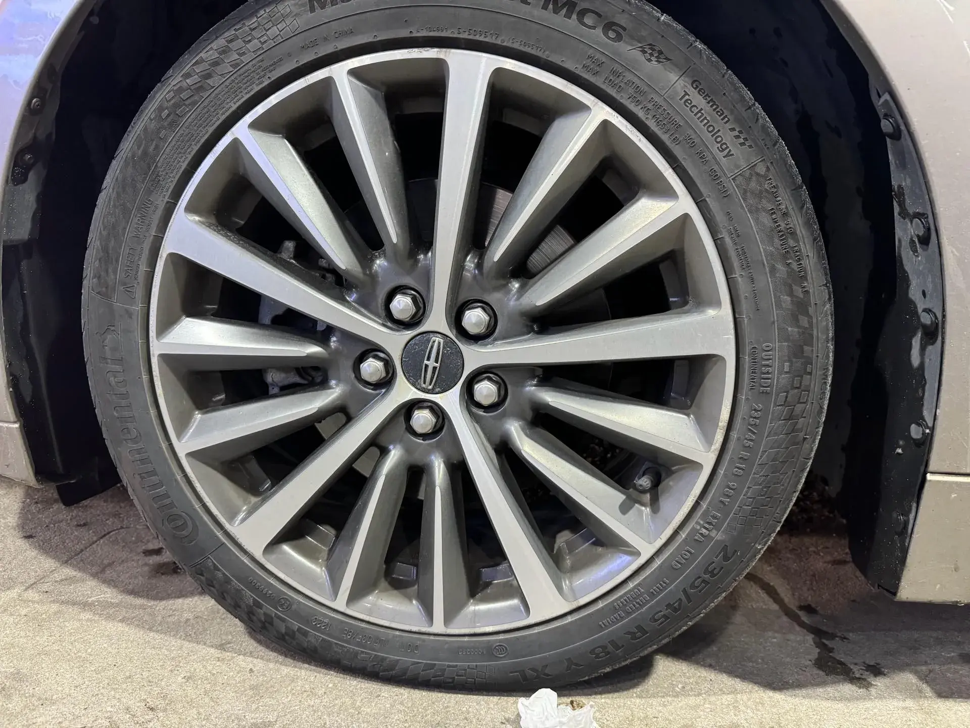 2019 LINCOLN MKZ thumbnail 3