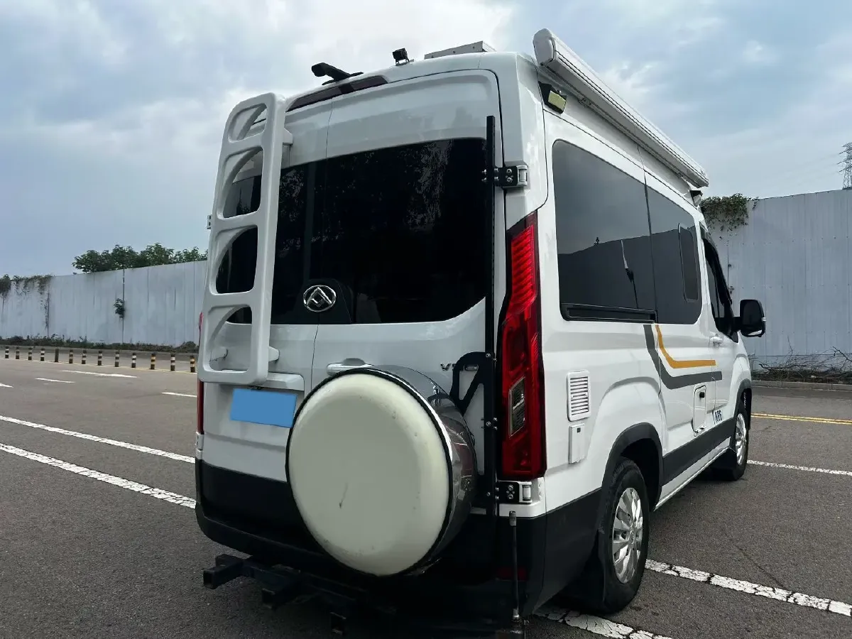 2021 MAXUS V90 RV 2.0T 148HP L4 6AT,autocango,china used car exporter,china ev exporter,chinese used car exporter,chinese used ev exporter