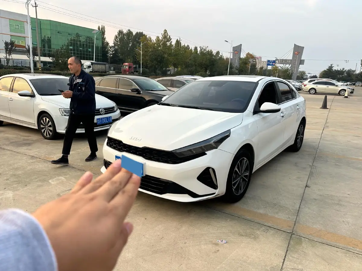 2023 Kia K3 1.5L 115HP L4 CVT