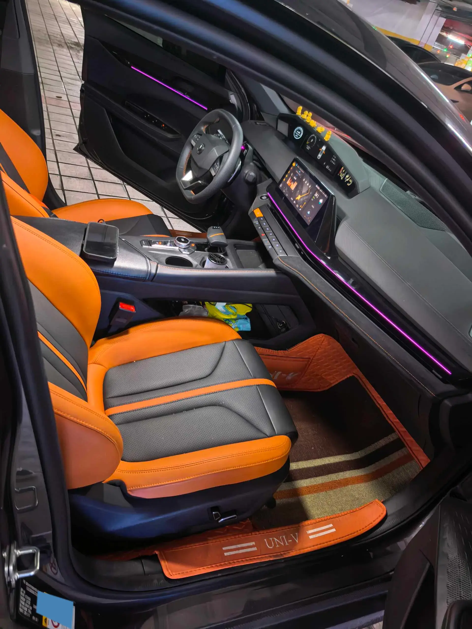 2024 CHANGAN UNI-V thumbnail 4