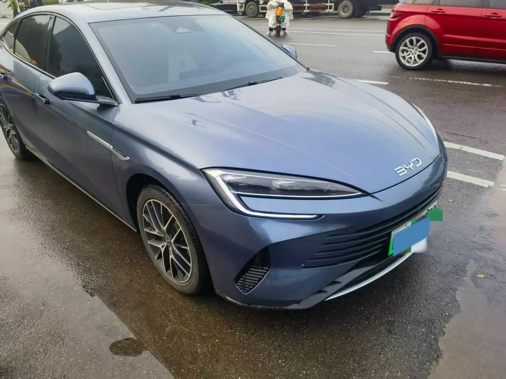 2023 BYD SEAL thumbnail 3