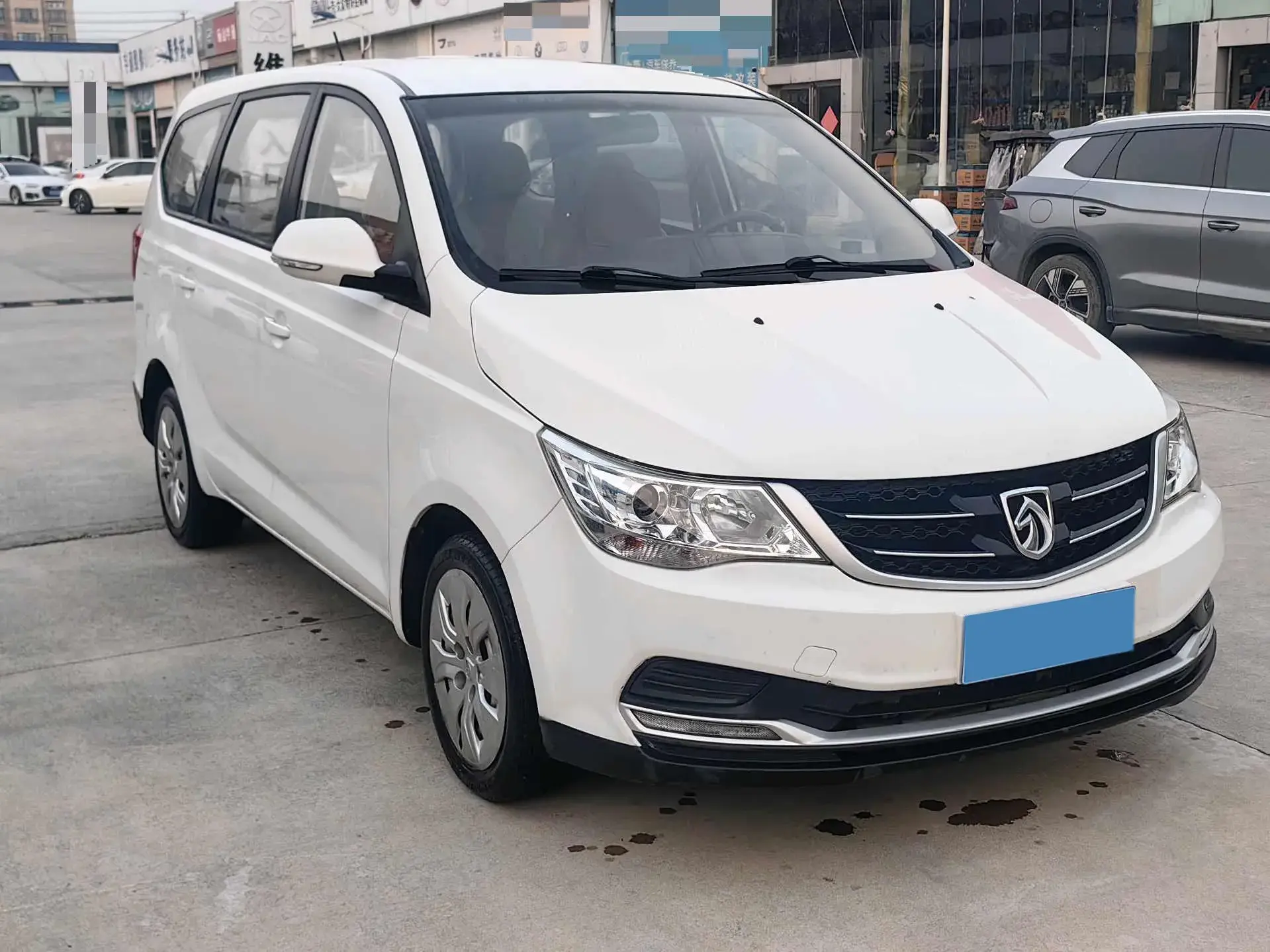 2019 BAOJUN 730 thumbnail 3